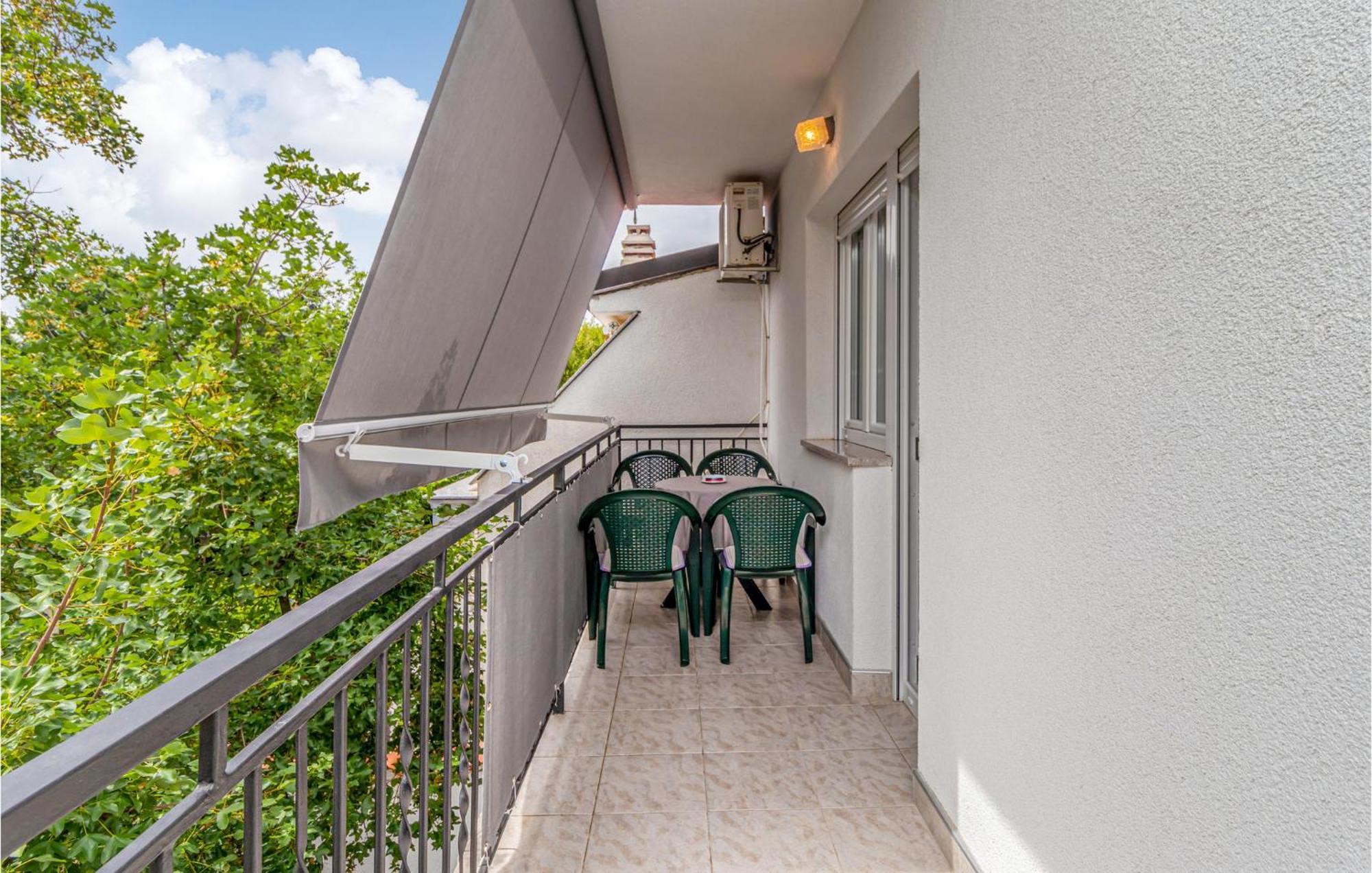 Nice Apartment In Jadranovo With Wifi ภายนอก รูปภาพ